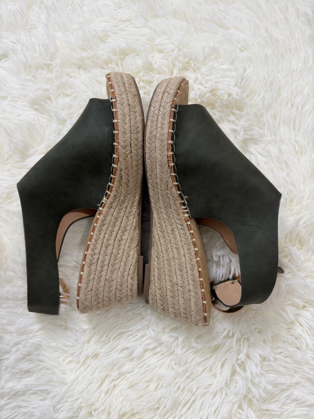 Catherine Malandrino Olive Green Espadrille Wedge Sandals Size 9 Preppy Travel - Picture 10 of 12